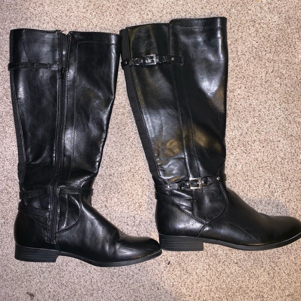 Unisa wide calf black leather boots